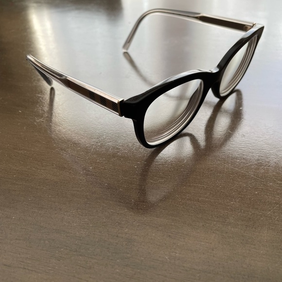 Burberry eyeglasses. Made in Italy b 2213 3001 53 20 140 - Picture 1 of 11